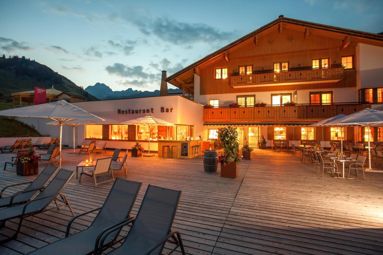 Hotel Steffisalp Warth  Экстерьер фото