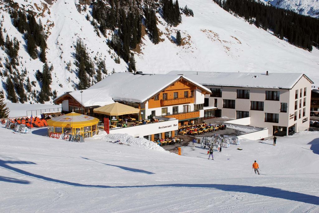 Hotel Steffisalp Warth  Экстерьер фото